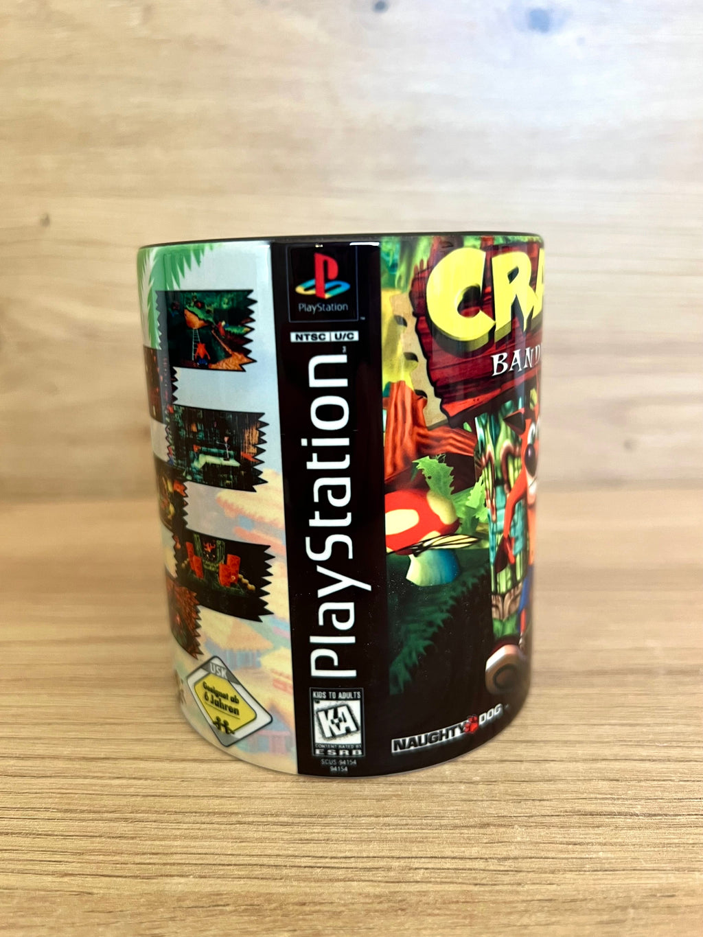 Tazas Crash Bandicoot · Carátula completa