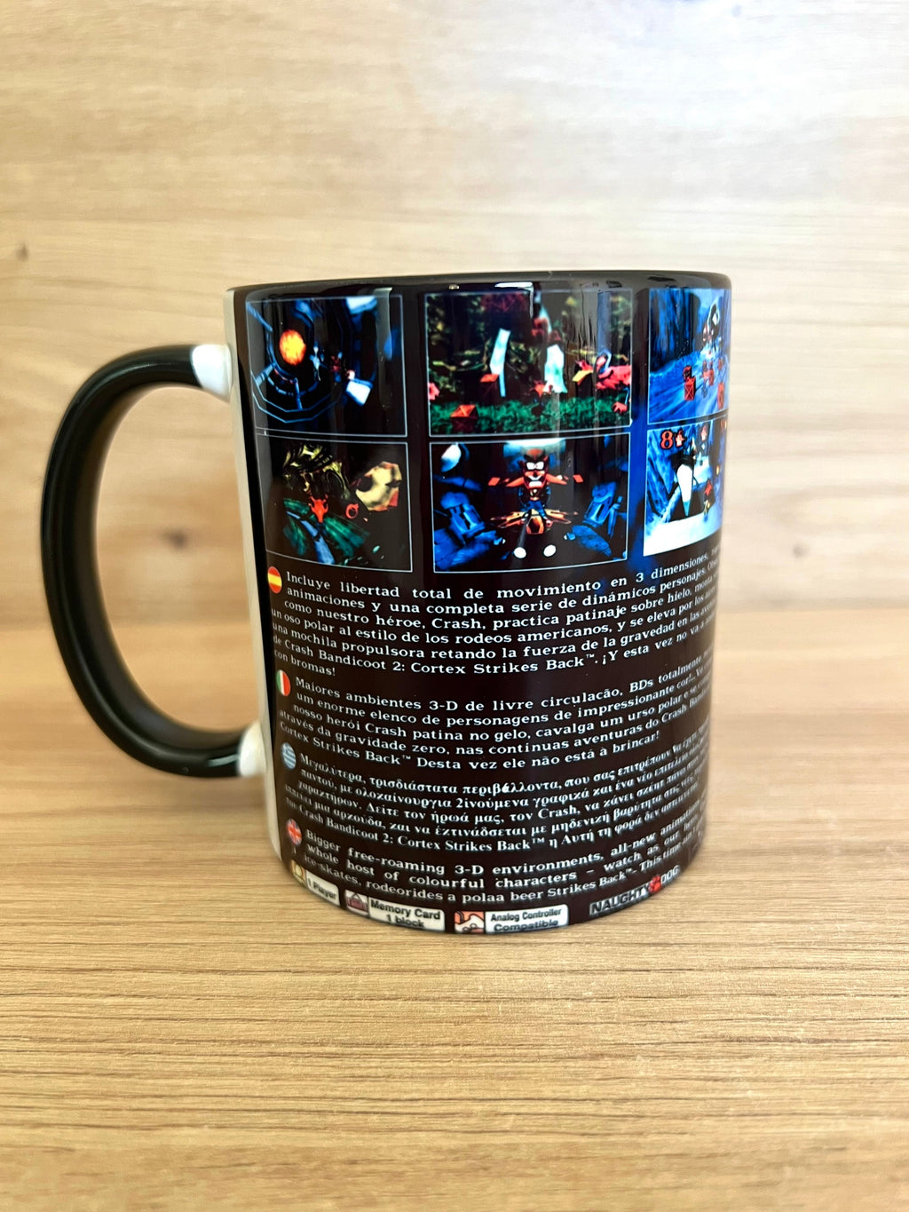 Tazas Crash Bandicoot · Carátula completa