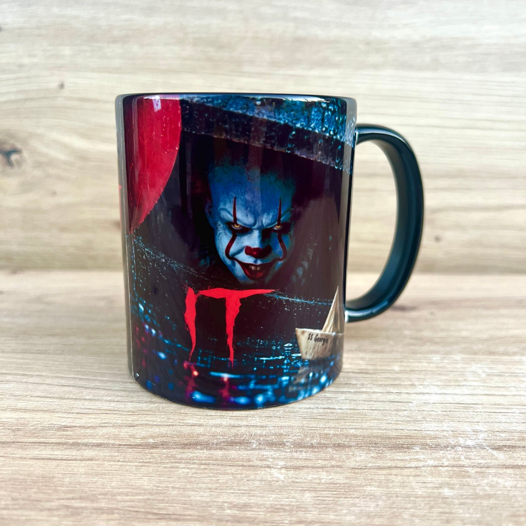 Taza It, vista frontal