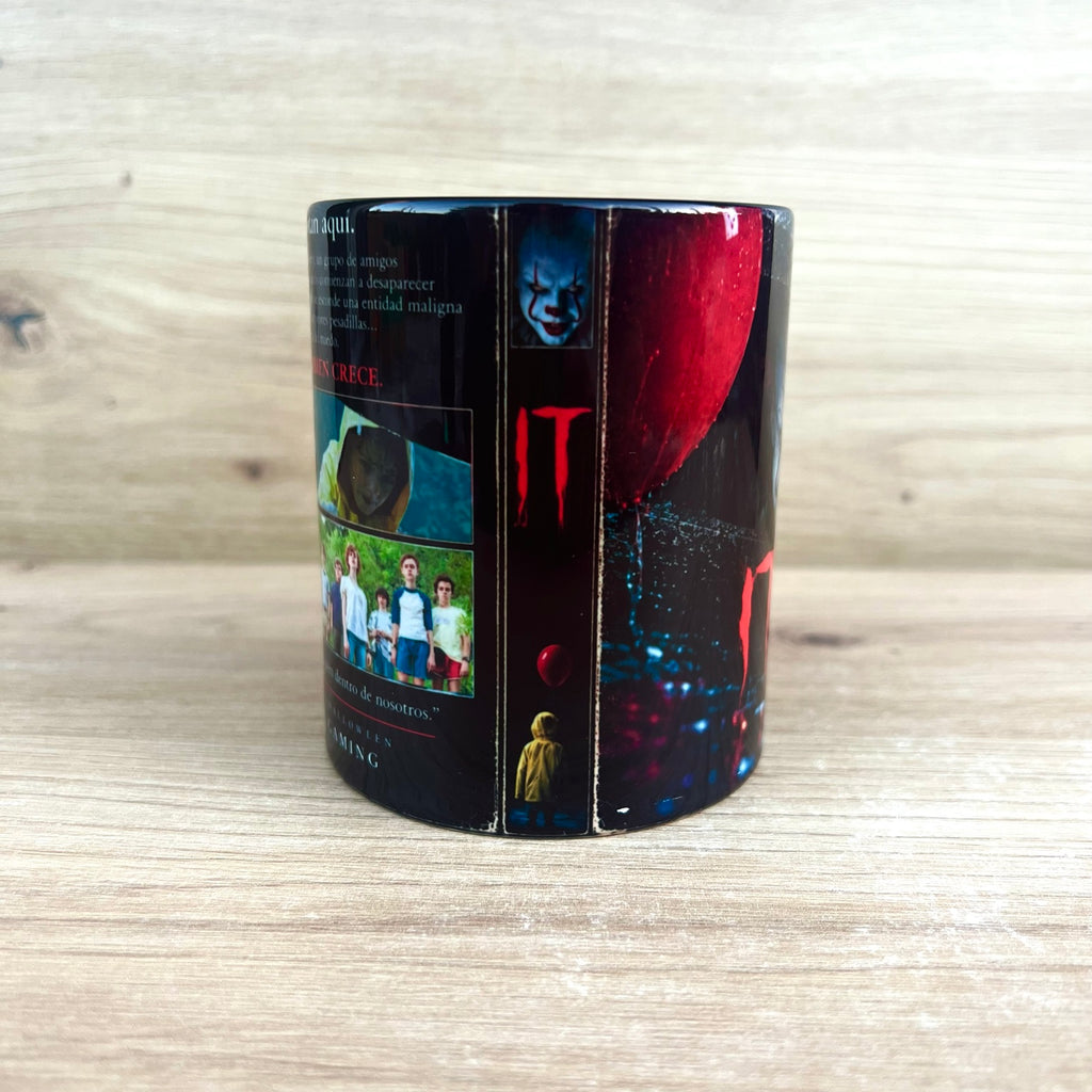 Taza It, vista lateral
