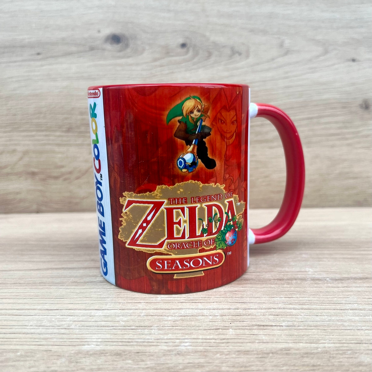 Taza The Legend of Zelda: Oracle of Seasons para Game Boy Color, vista frontal